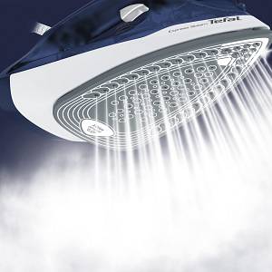 Tefal Σίδερο Ατμού 2400W με Κεραμική Πλάκα και Συνεχόμενη Παροχή 40gr/min